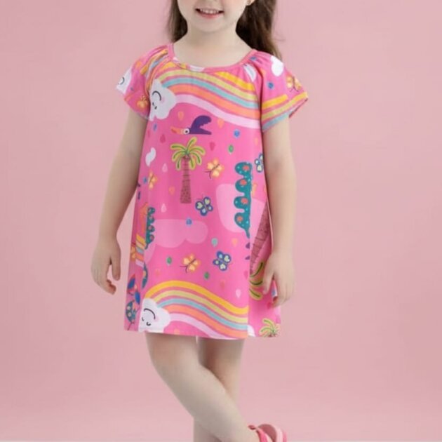 Vestido rosa detalhes