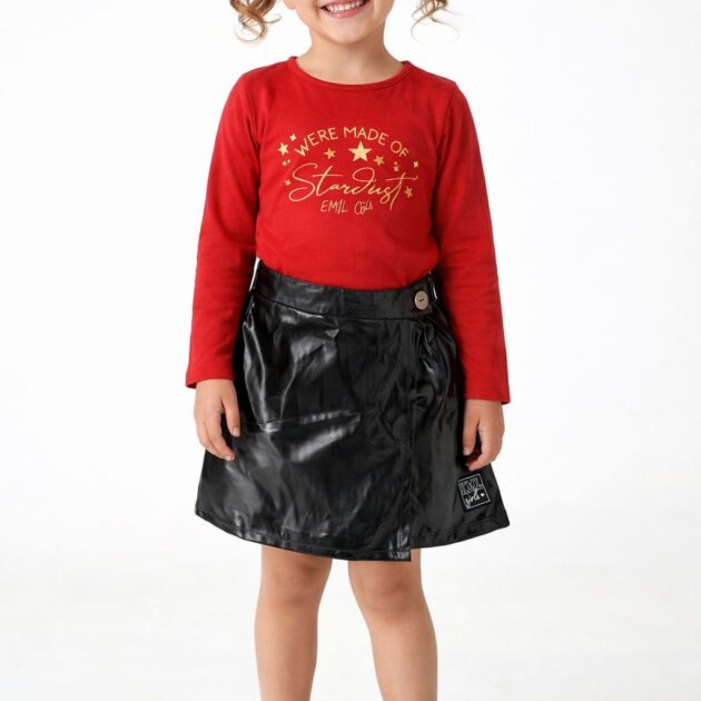 Conjunto luxo were mande of